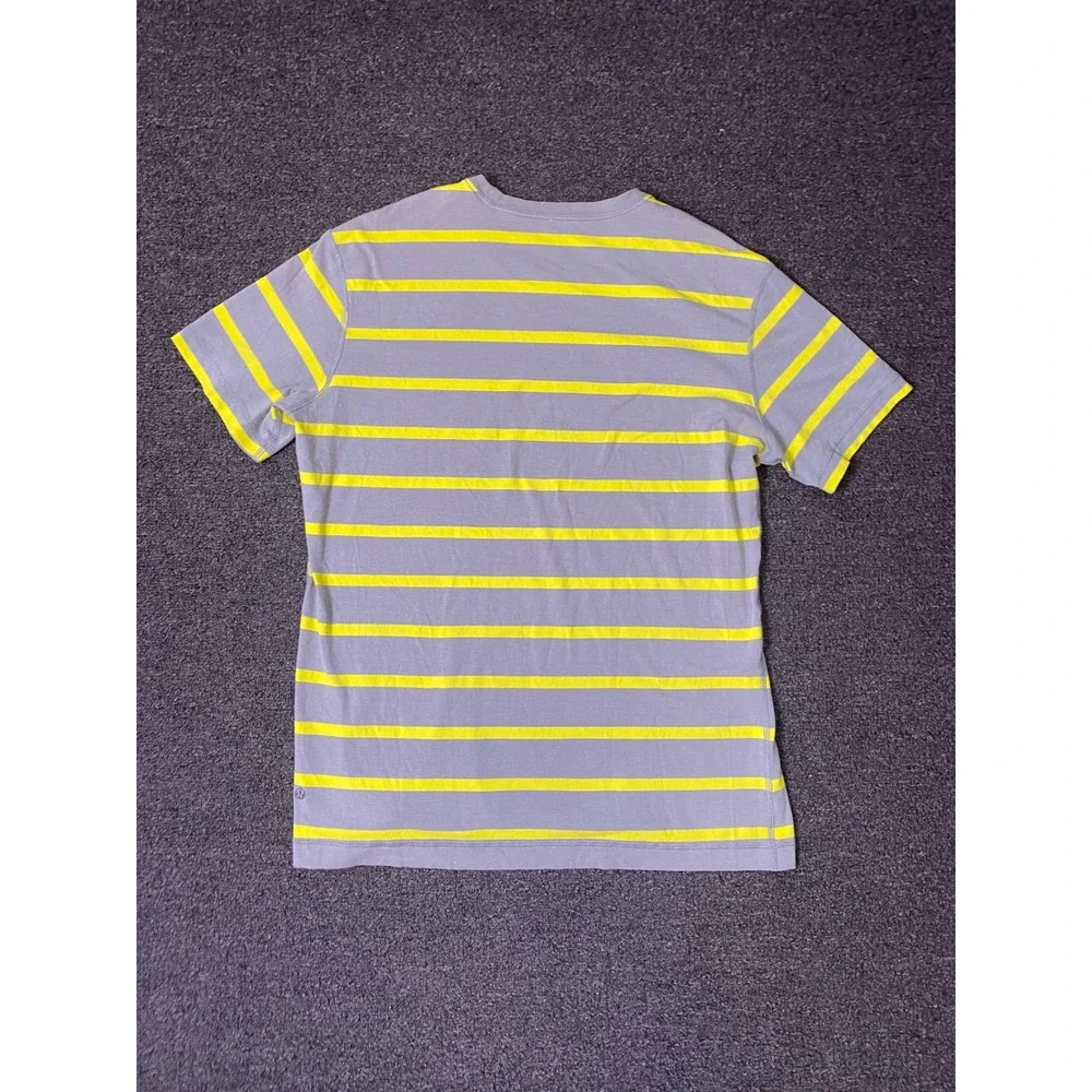 Lululemon 5 Year Basic T-Shirt Gray Neon Yellow Striped Men Large Crewneck Train